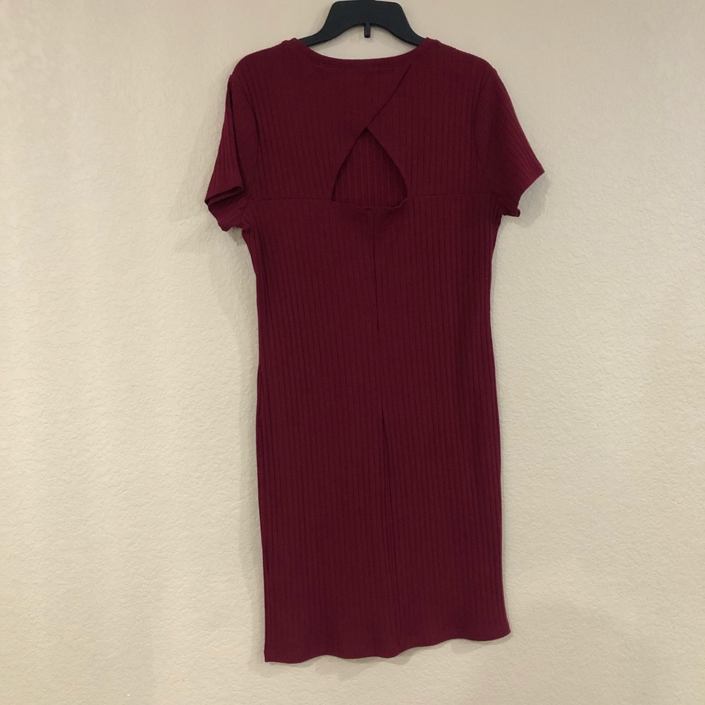 Burgundy Plus Dress - Picture 3 of 3
